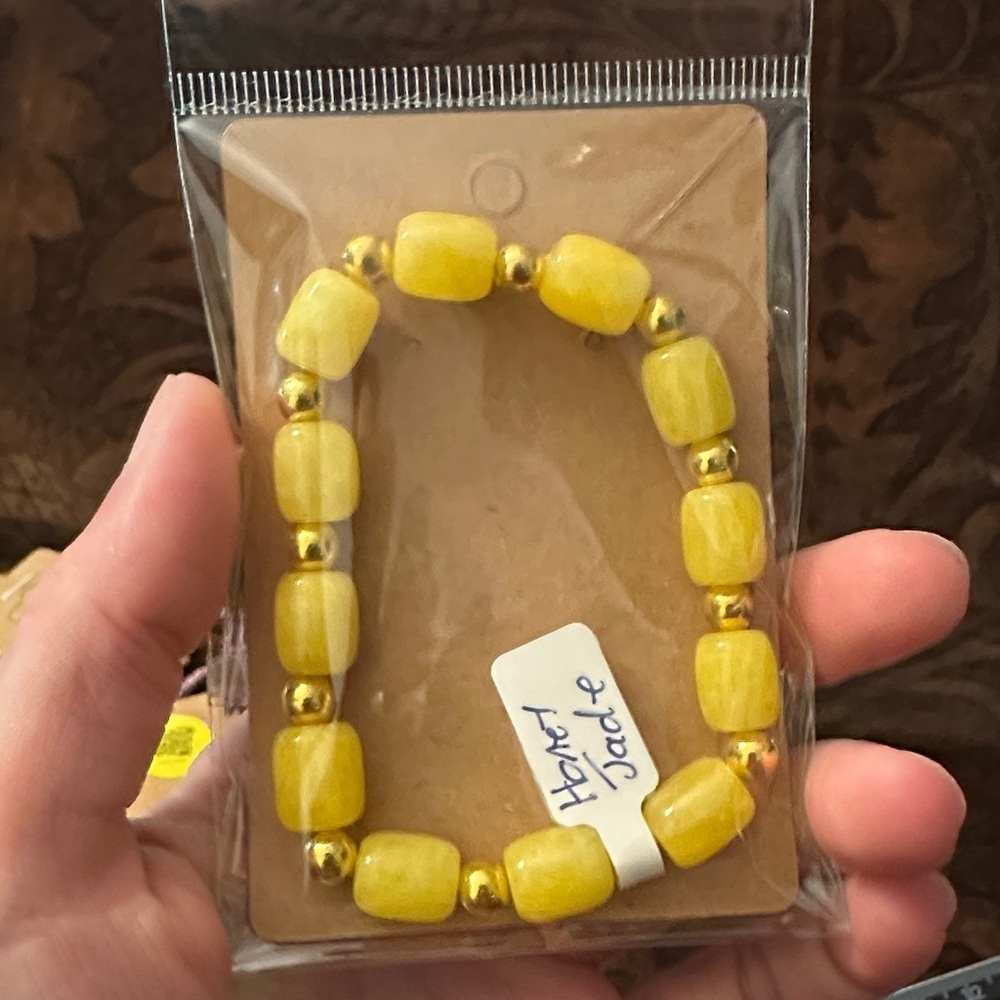 Honey Jade bracelet stretch handmade - Picture 8 of 8